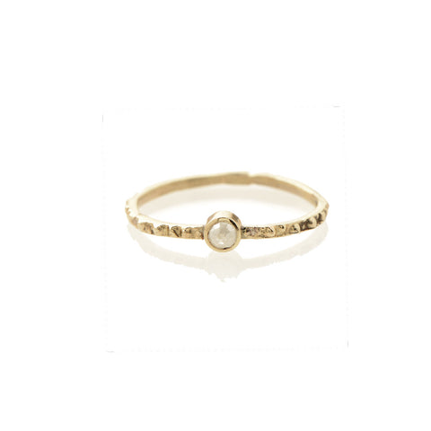 Gold single rough diamond urch band