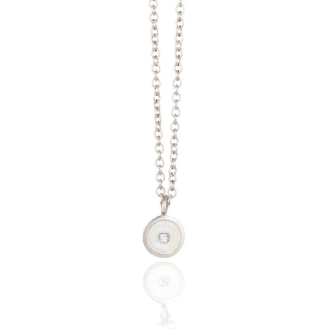 White droplet with white diamond